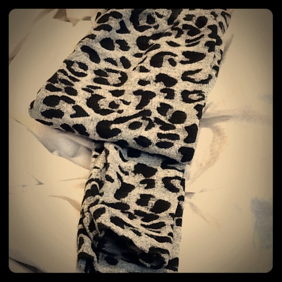Trading !!! Animal print leggings