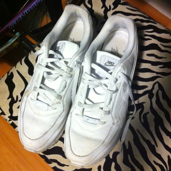 Men's white leather Air Max