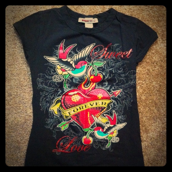 ***Traded***Sweet <3 forever cherry & bird T-shirt