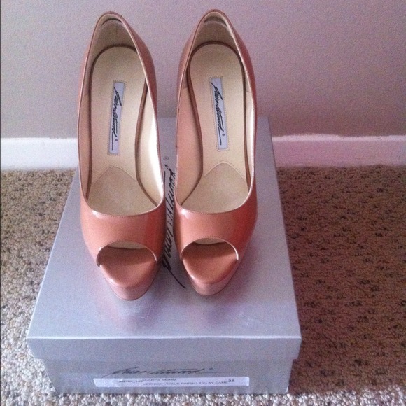 Brian Atwood Shoes - Brian Atwood peep toe pumps