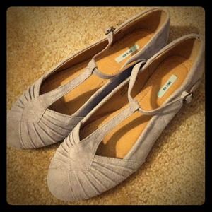 kimchi blue Shoes - Kimchi Blue T-Strap Flats kimchi blue Shoes - Kimchi Blue T-Strap Flats