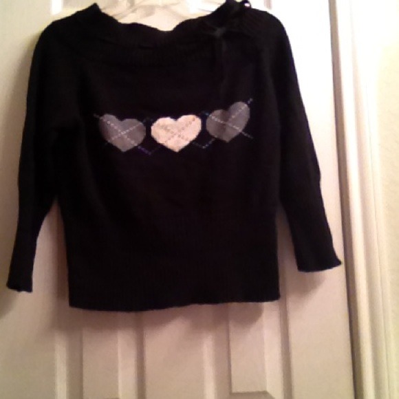 ****Sold*****Bundled for @tbrackens4 Black sweater