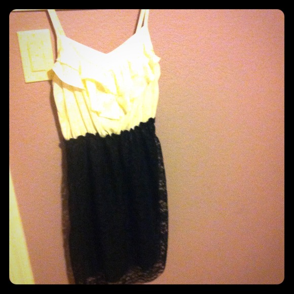 Black and white Dress