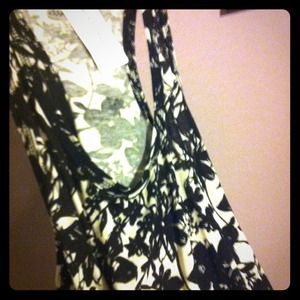 Cute floral top from tillys