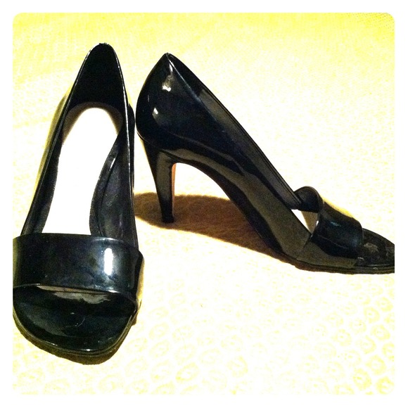 🎁SOLD🎁Antonio Melani Black Patton Leather