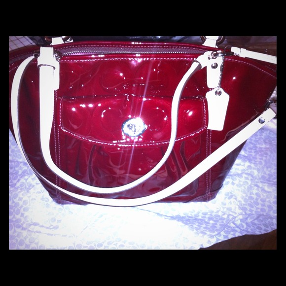 Coach handbags - Picture 1 of 5