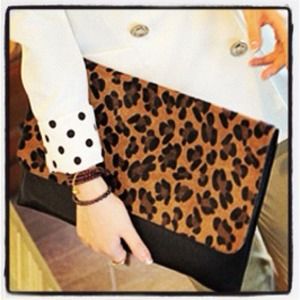 ❌SOLD❌oversized leopard clutch/ laptop case-