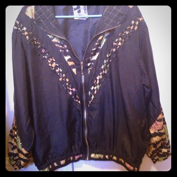 Bundle Vintage Jungle Jacket