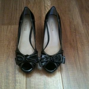 Kenneth Cole Reaction shoes