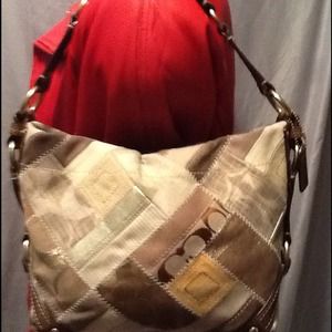 🎯Reduced🎯Coach Carly Patchwork Signature Bag