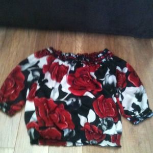 White House Black Market 3/4 sleeve top