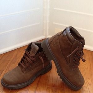 Brown suede timberland boots excellent condition