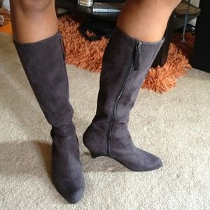 💢Grey & Black Suede Knee Boots!!!