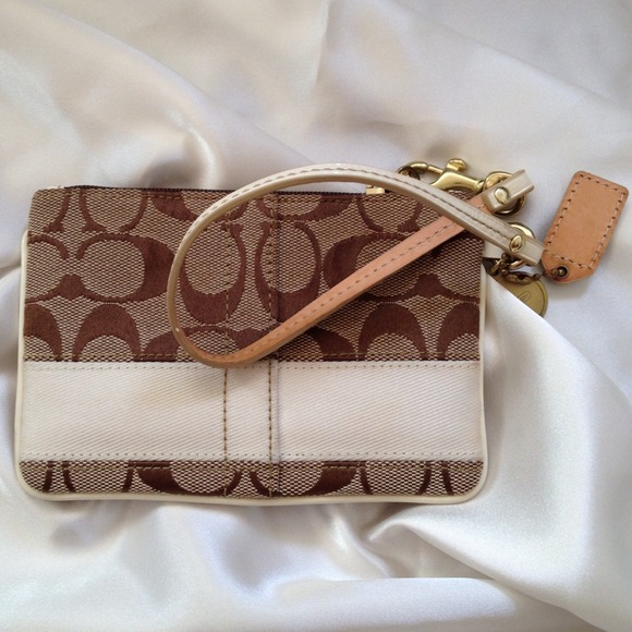 Coach Handbags - 💢Sold in bundle💢Coach signature wristlet
