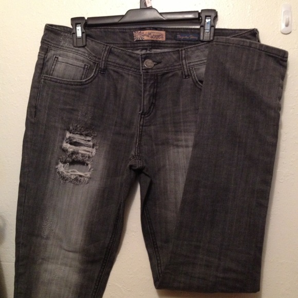 Wall flower skinnies