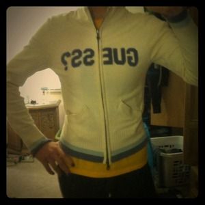 Guess zip up