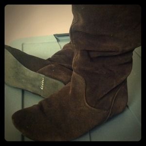 Brown slouchy boots
