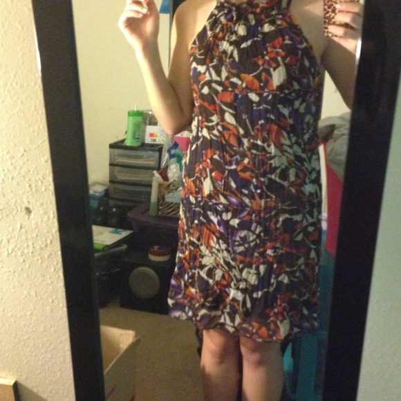 Patterned Dress - Picture 4 of 4