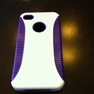 💢💢SOLD💢💢💜Purple & White iPhone 4/4s Case💜