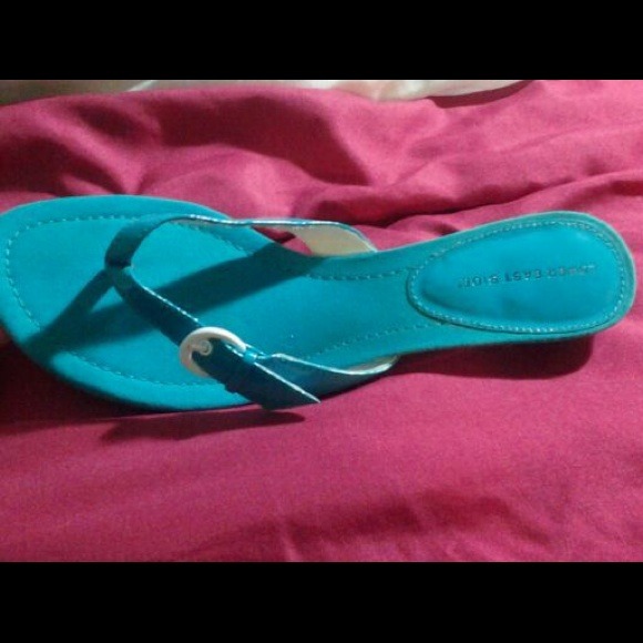 New turqouise heels