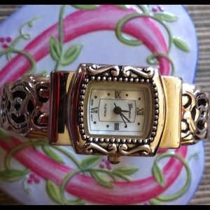🚫Reserved🚫 Brighton silver bangle watch NWOT