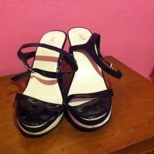 Bakers size 8 or 8.5
