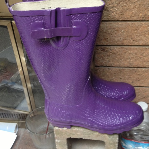 Purple Rain boots size 11