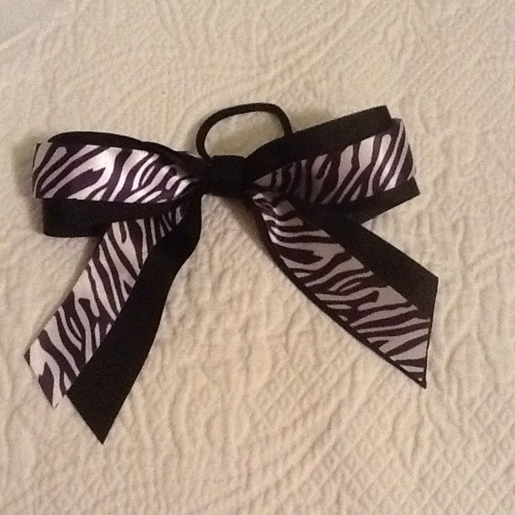 A Cheer Bow