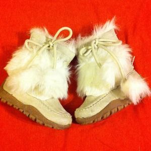 New Toddler size 4 boots
