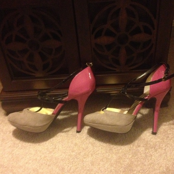 🌼✨✨SOLD✨✨🌼 - Picture 1 of 4