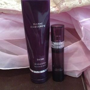 Victoria Secrets Basic Instinct set