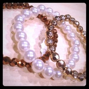 Elastic Pearl & Beaded Bracelets