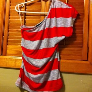 Nwt one shoulder top