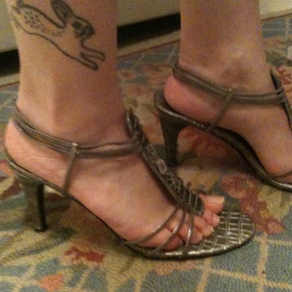 Strappy heels - Picture 2 of 9