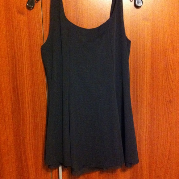 Top - Picture 3 of 3