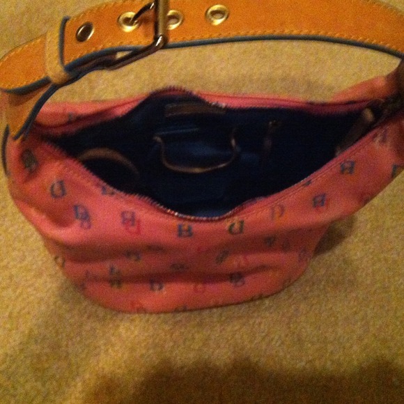 Dooney and Bourke Pink Bucket Bag - Picture 3 of 4