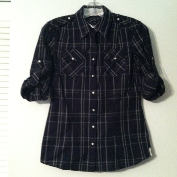 ***Sold on P.P.***Banana Republic Shirt size XS.