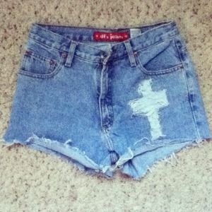 💋REDUCED💋High waisted distressed cross shorts