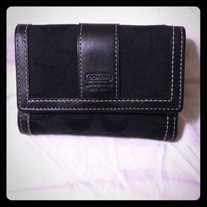 *Reserved* twarrior63 Coach Wallet
