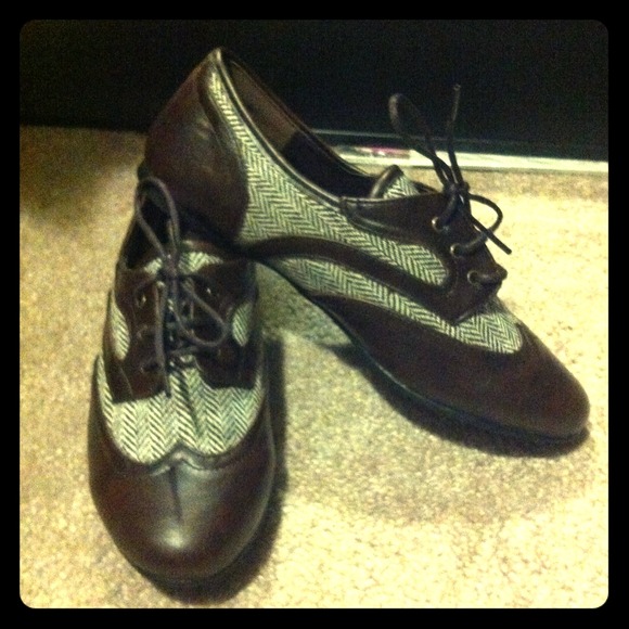Never Worn Tweed Oxford Shoes😍