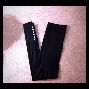 RESERVED🌺Black Leggings by Pink Rose&GAP SHIRT