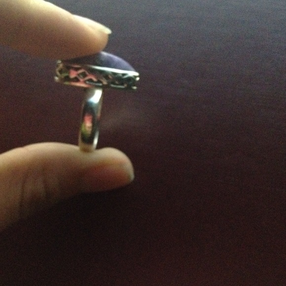 🔴SOLD In bundle🔴 Purple silver ring - Picture 2 of 3