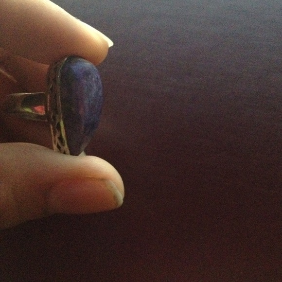 🔴SOLD In bundle🔴 Purple silver ring - Picture 3 of 3