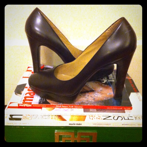 Michael Kors Chocolate Brown Leather Pumps Size 6
