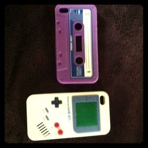 iPhone 4/ 4s rubber case bundle.