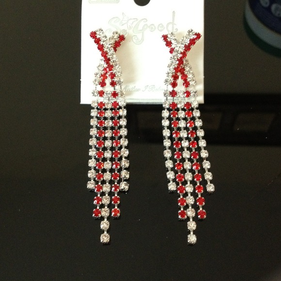 Dangling earring