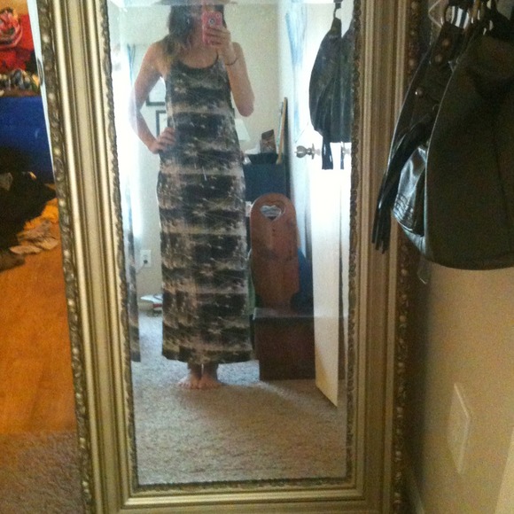 SOLD Black and White Maxi Dress