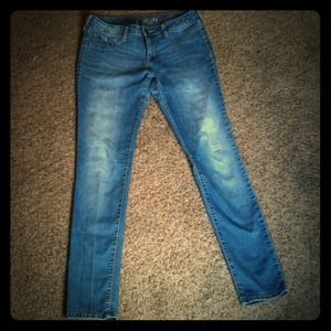 Size 10-11 Bullhead women's jeans