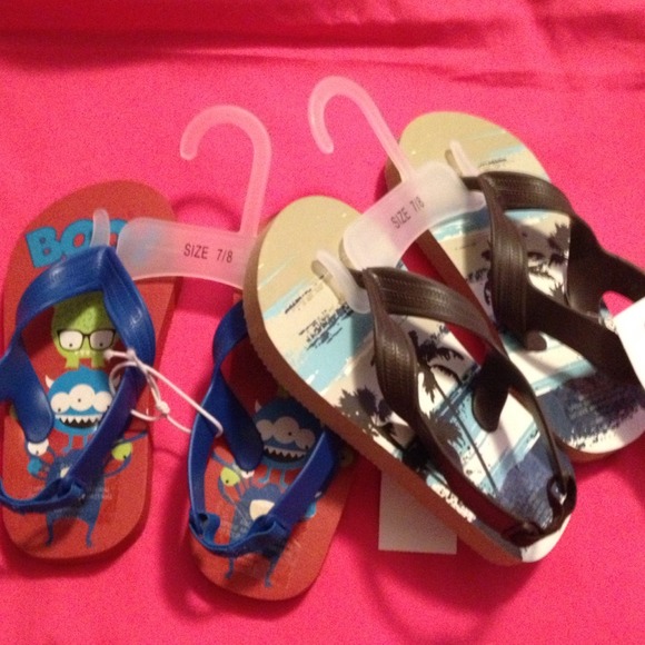 BNWT 2 toddler boy sandals