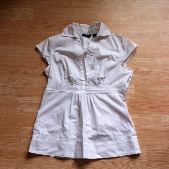 $$Sold$$ New York & company white blouse